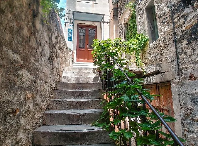 Gostinjska kuća Julije Rooms