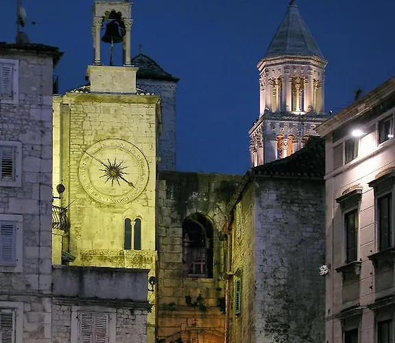 Julije Rooms Gostinjska kuća 3*