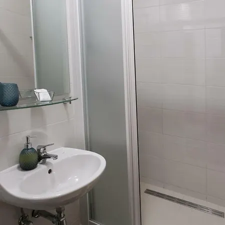 Julije בית הארחה ספליט